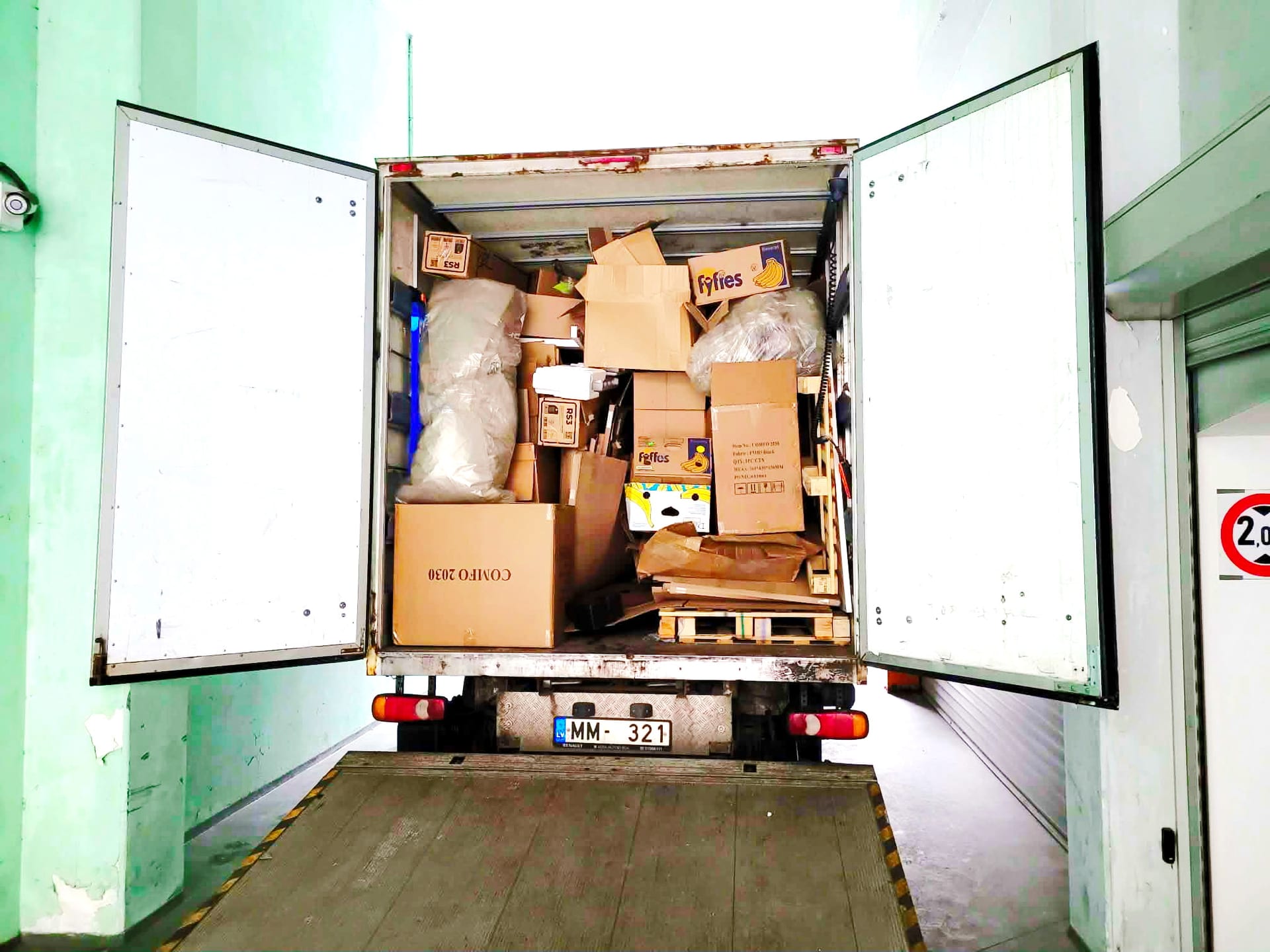 Kravu pārvadājumi, Transporta pakalpojumi