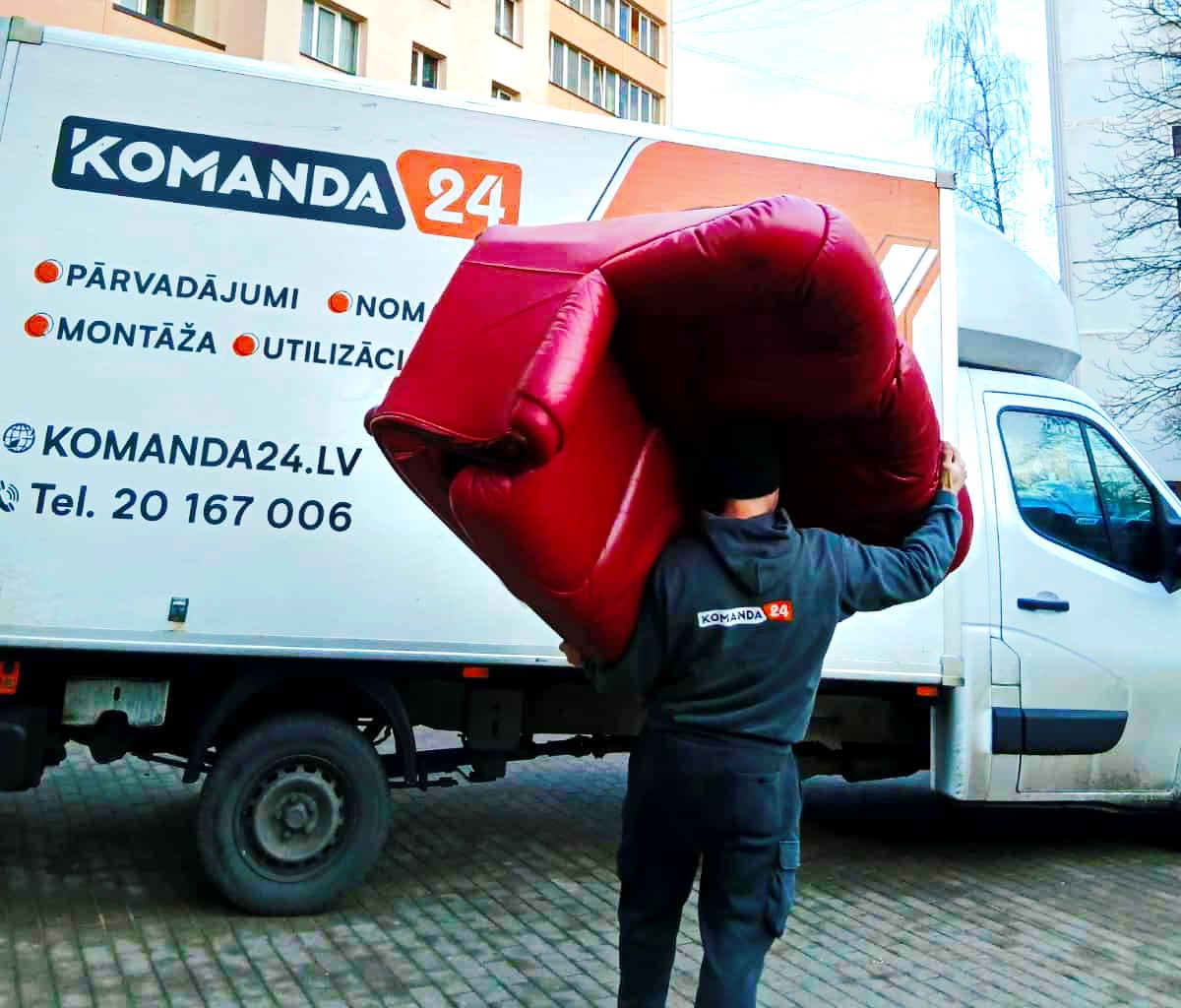 Mēbeļu pārvešana, Transporta pakalpojumi